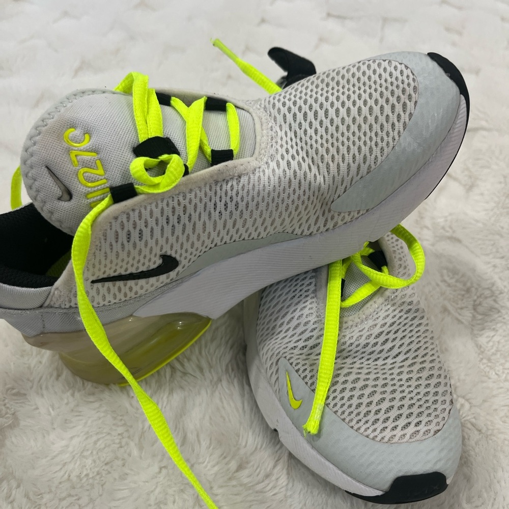 Unisex Air 270